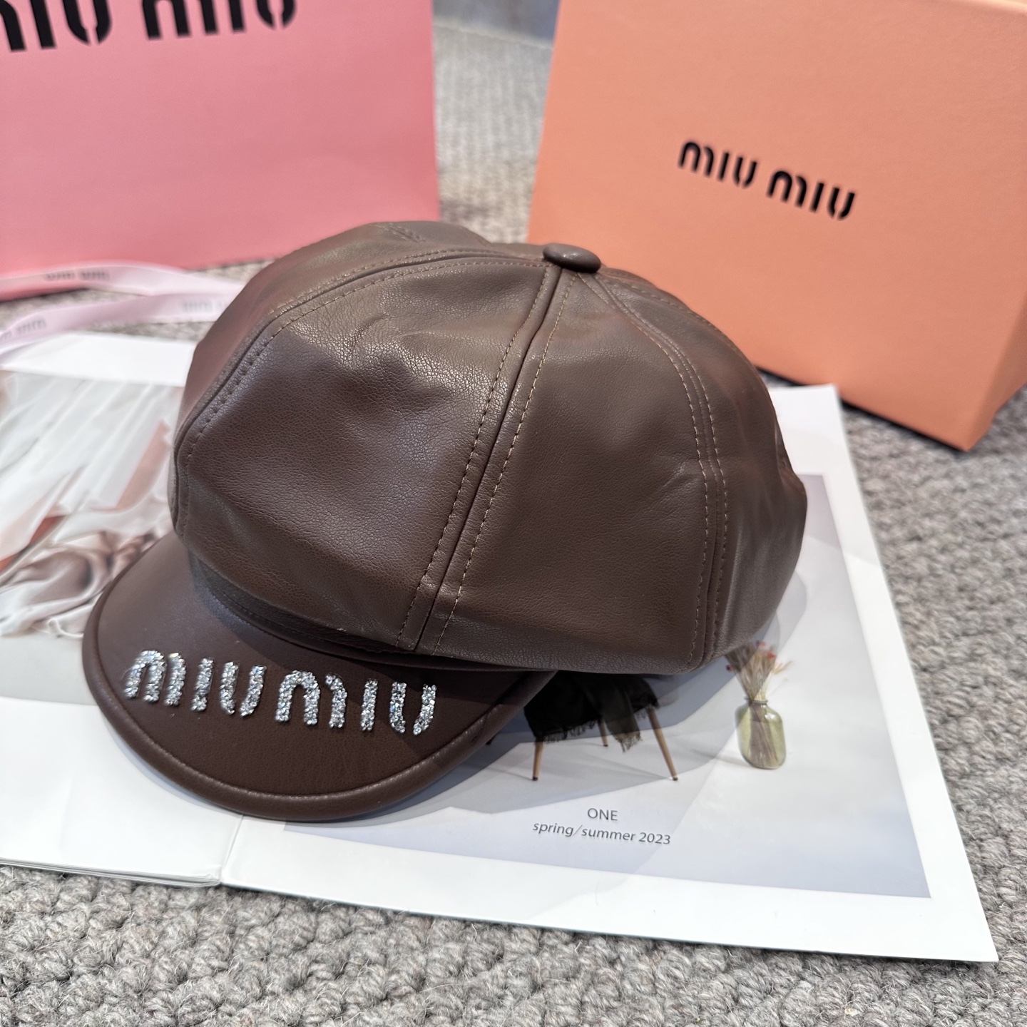  miumiu缪缪 新款贝雷帽女秋冬百搭辣妹个性显脸小 不挑人的帽型 