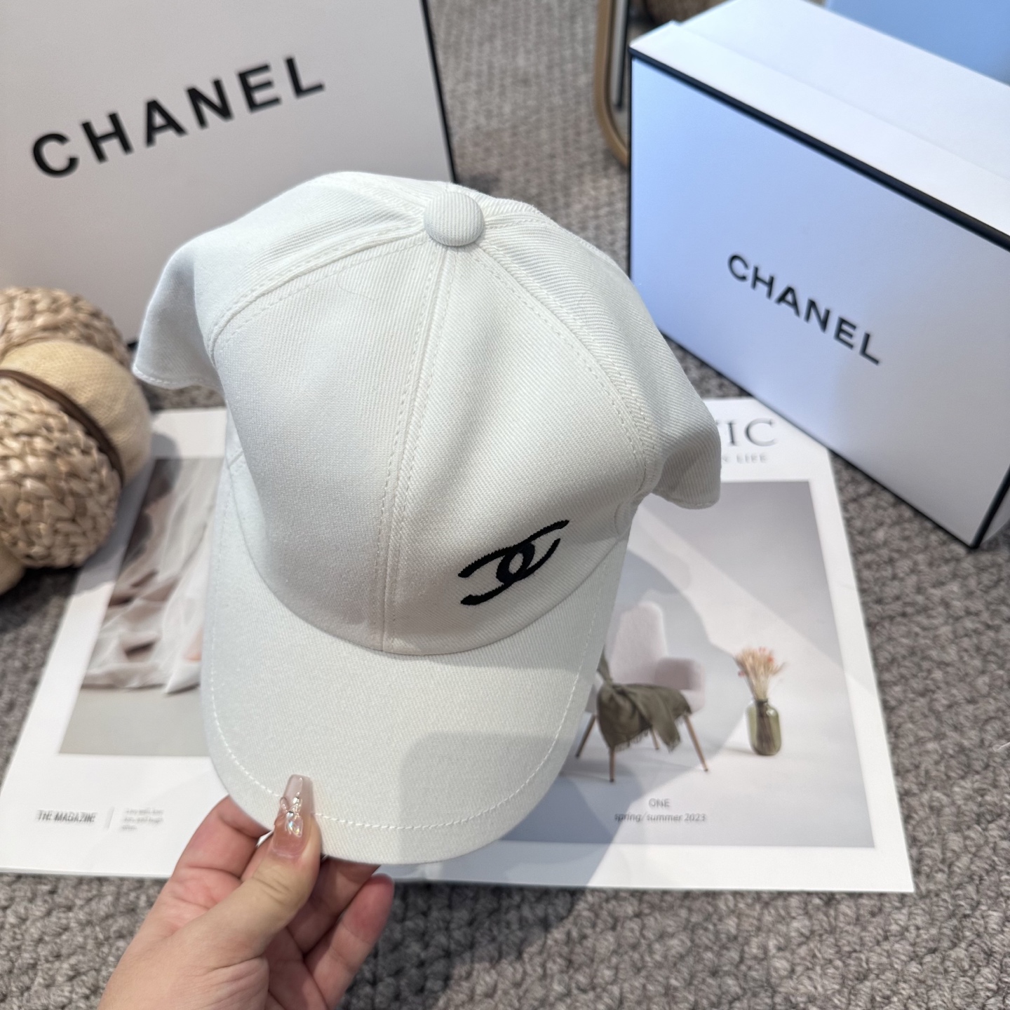 CHANEL香奈儿 新款别针内花 简约刺绣logo棒球帽，新款出货，大牌款超好搭配，赶紧入手！3色