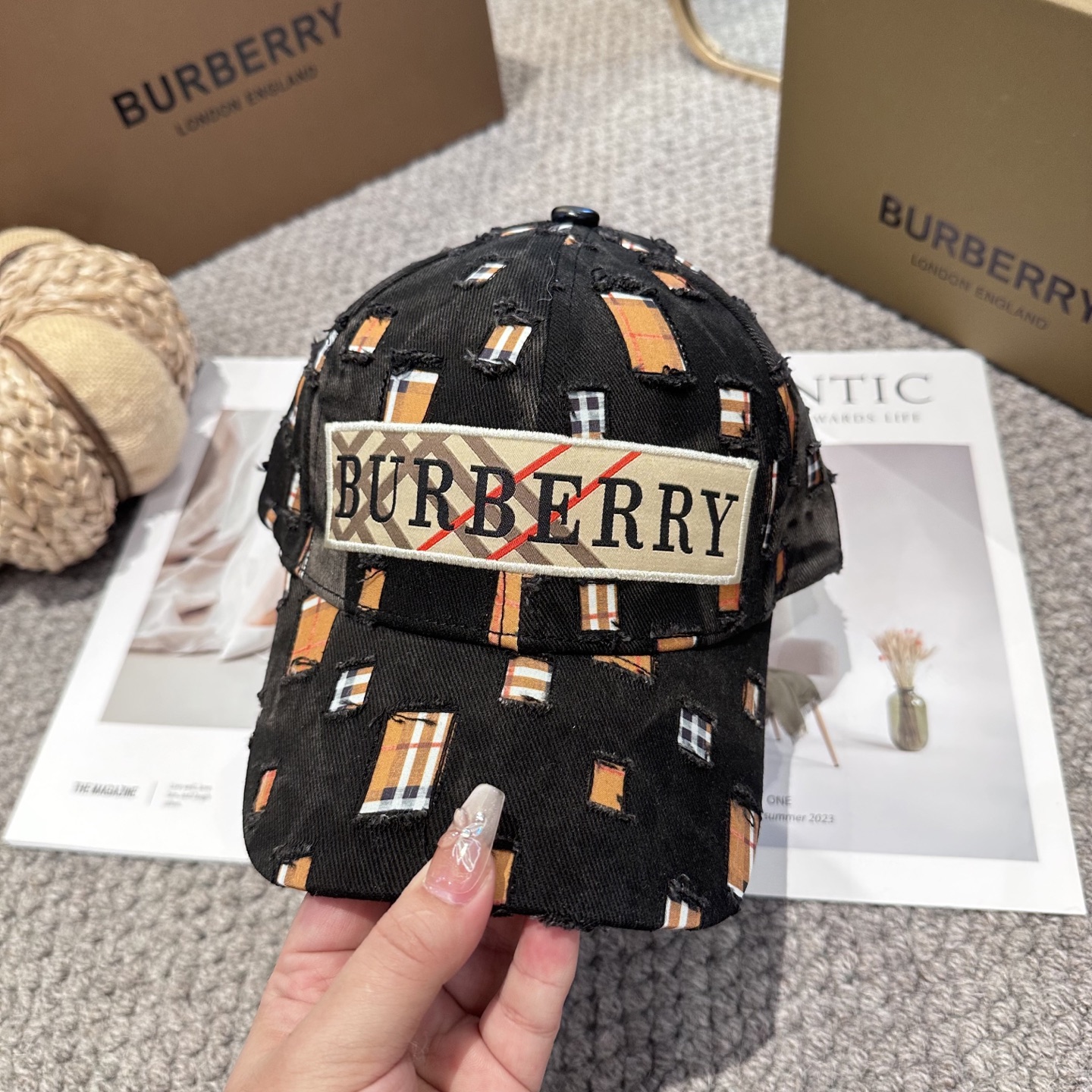  巴宝莉BURBERRY官网同步上线 韩版新款英伦风定制款11原单品质 男女通用棒球帽 美邦工艺 高版品