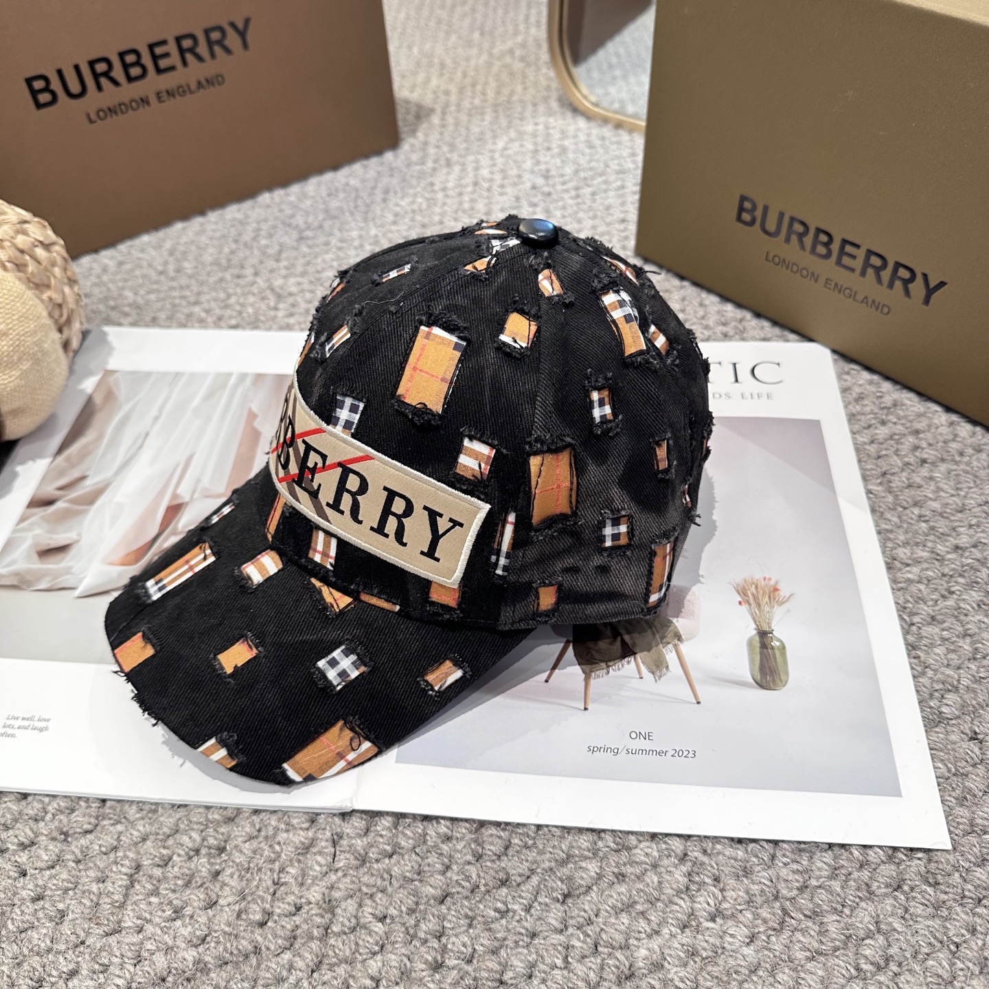  巴宝莉BURBERRY官网同步上线 韩版新款英伦风定制款11原单品质 男女通用棒球帽 美邦工艺 高版品