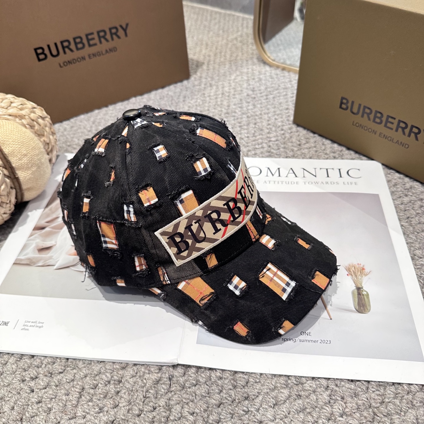  巴宝莉BURBERRY官网同步上线 韩版新款英伦风定制款11原单品质 男女通用棒球帽 美邦工艺 高版品