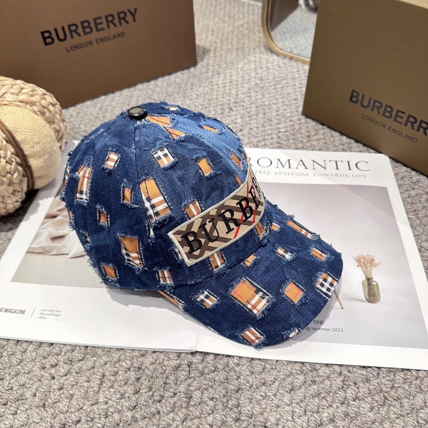  巴宝莉BURBERRY官网同步上线 韩版新款英伦风定制款11原单品质 男女通用棒球帽 美邦工艺 高版品