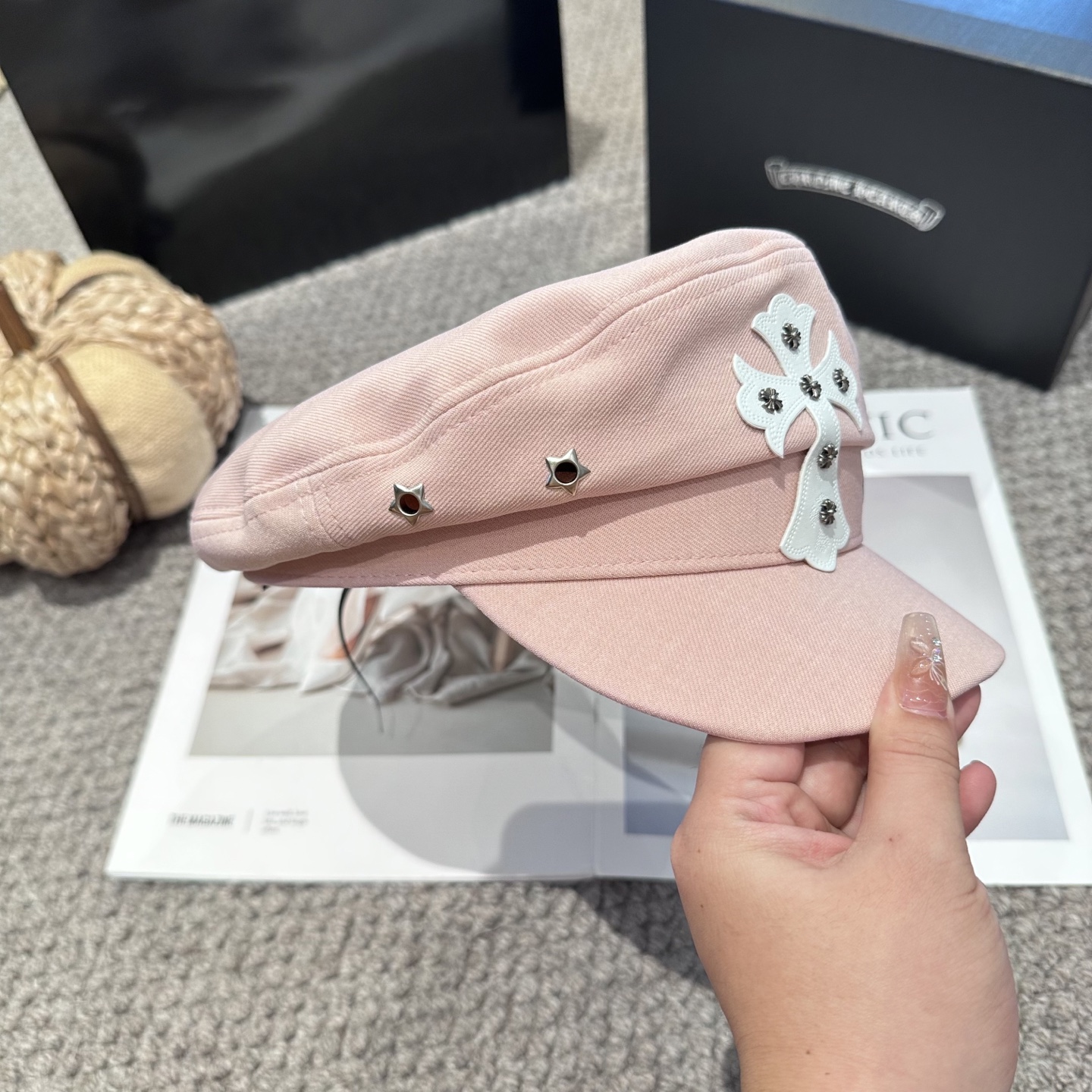  Chrome Hearts 克罗心💓新款秋冬时尚设计百搭军帽，谁带谁好看👄