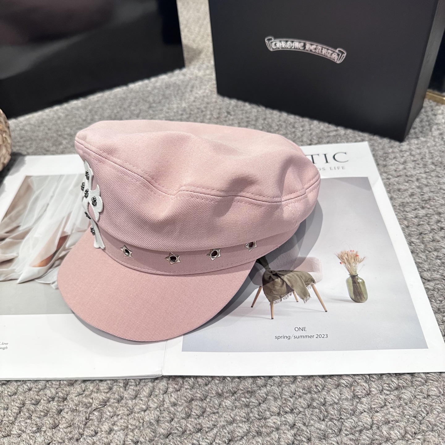  Chrome Hearts 克罗心💓新款秋冬时尚设计百搭军帽，谁带谁好看👄