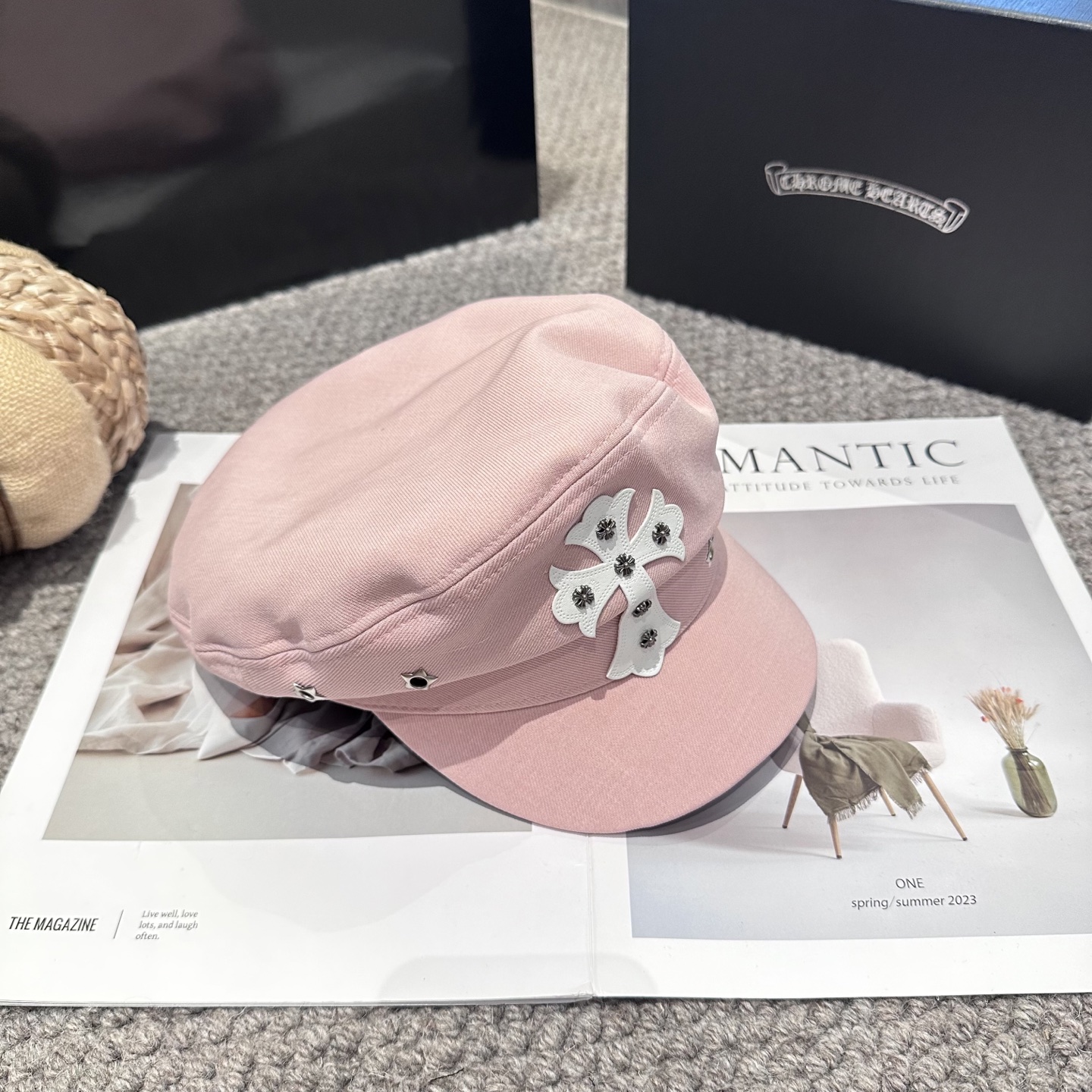  Chrome Hearts 克罗心💓新款秋冬时尚设计百搭军帽，谁带谁好看👄