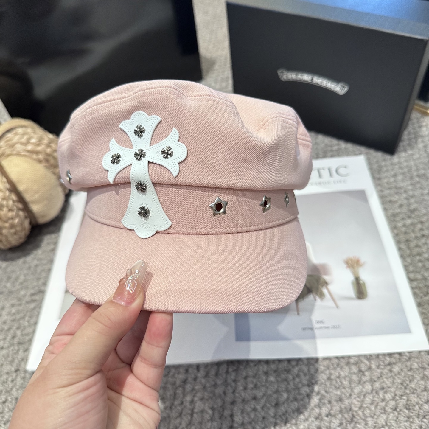  Chrome Hearts 克罗心💓新款秋冬时尚设计百搭军帽，谁带谁好看👄