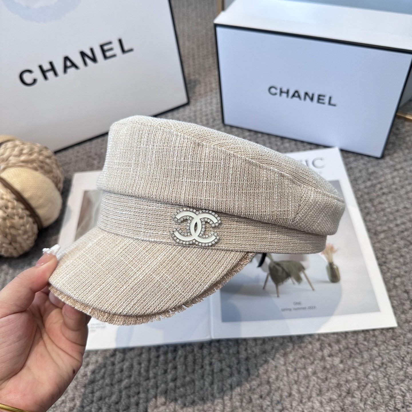 CHANEL高版本 香奈儿 新款军帽 ，简约经典logo，质感超级赞👍，精致大牌范，女神必备神器 