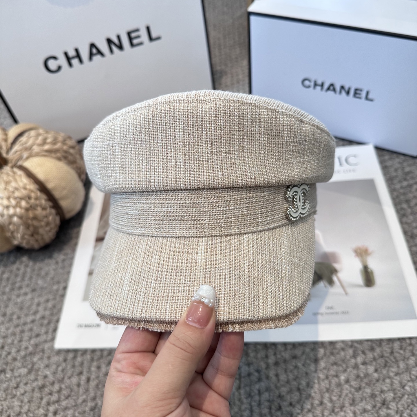 CHANEL高版本 香奈儿 新款军帽 ，简约经典logo，质感超级赞👍，精致大牌范，女神必备神器 