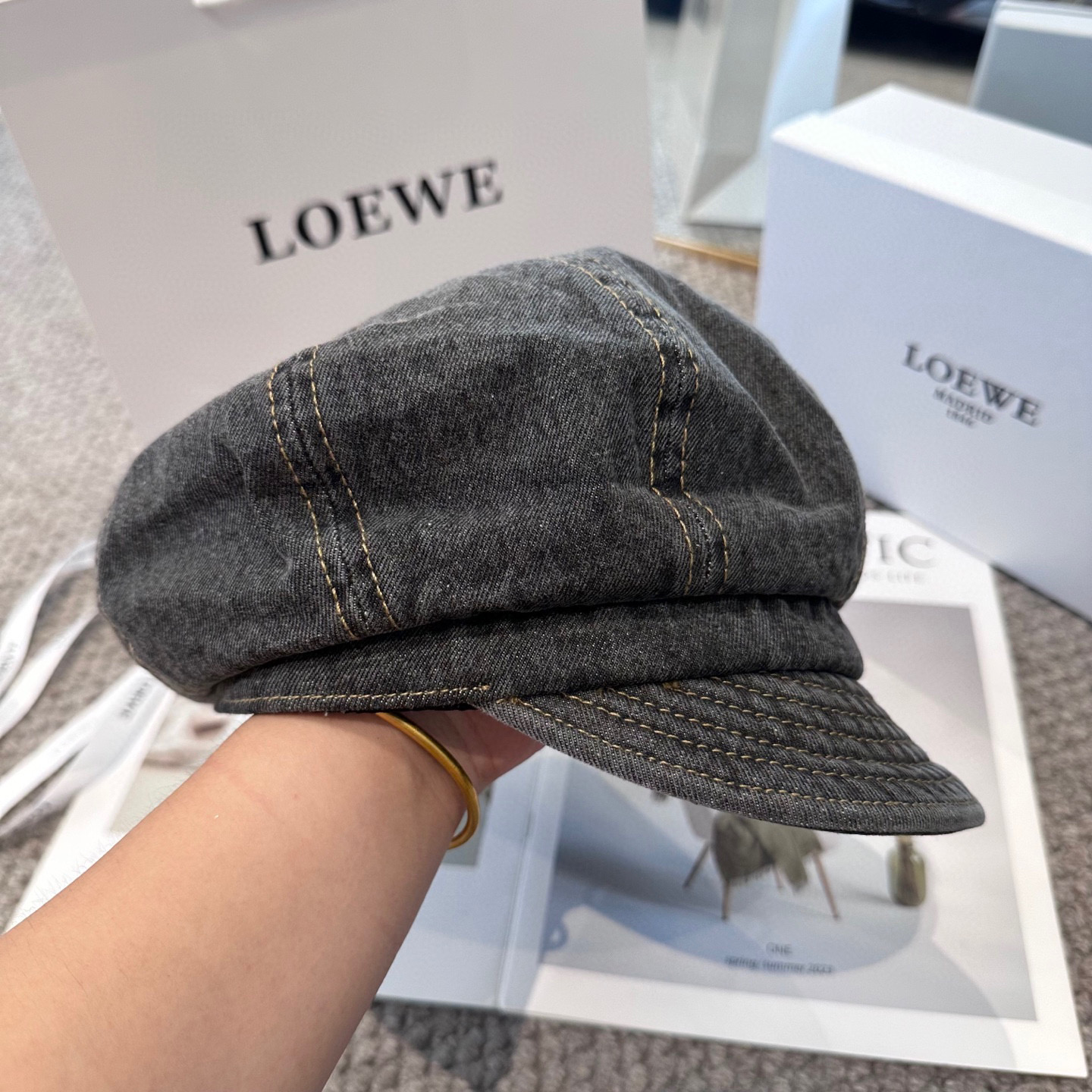  Loewe罗意威 新款复古水洗牛仔八角帽 ，高版本原单品质 简约经典logo，质感超级赞👍，精致大牌范
