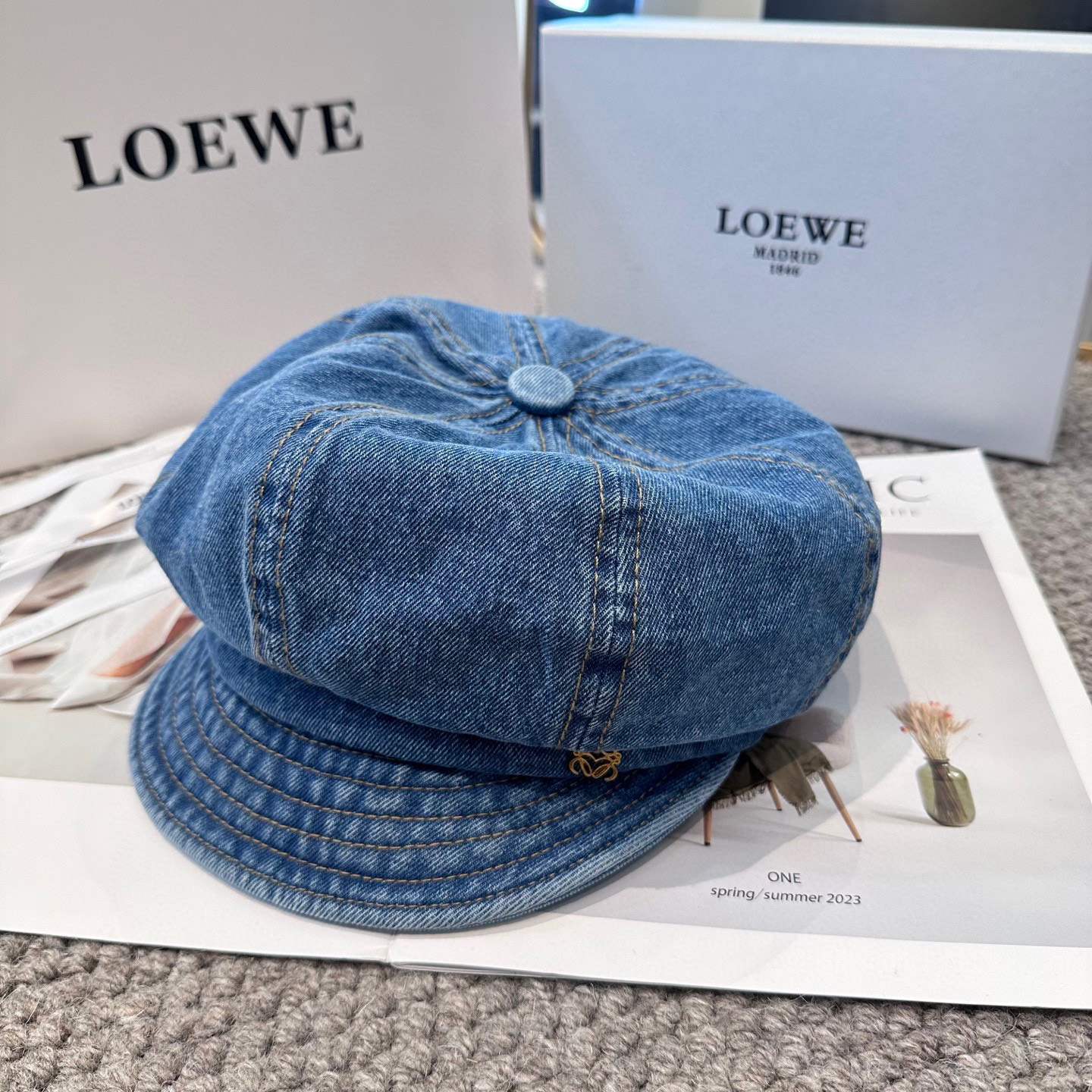  Loewe罗意威 新款复古水洗牛仔八角帽 ，高版本原单品质 简约经典logo，质感超级赞👍，精致大牌范