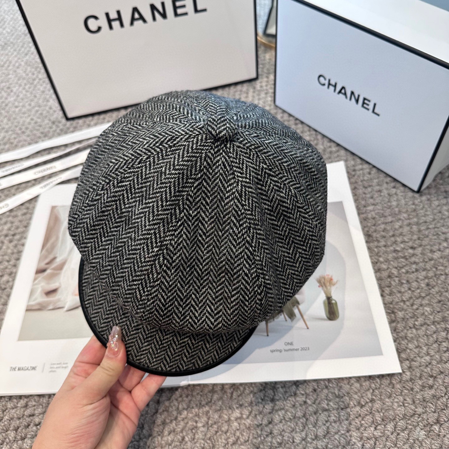 CHANEL 香奈儿 新款铆钉五角星⭐️八角帽 ，高版本原单品质 简约经典logo，质感超级赞👍，精致大