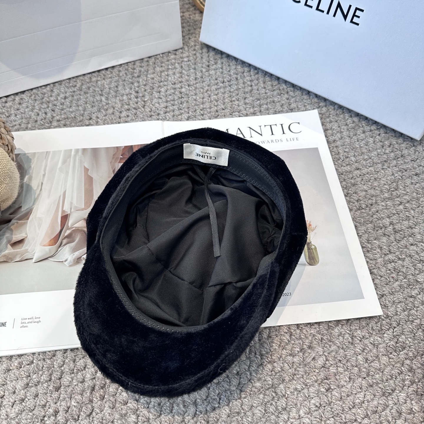 CELINE赛琳韩版八角帽女秋冬加厚保暖毛绒帽子时尚休闲仿兔毛绒潮流时尚