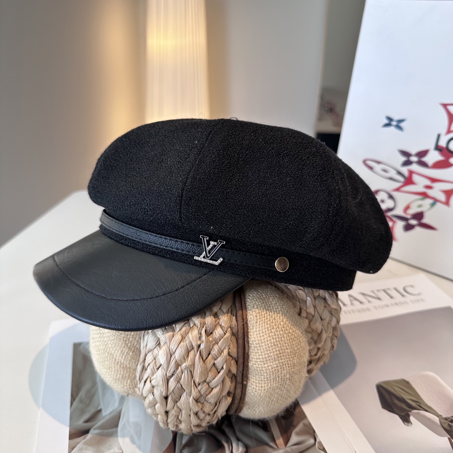 路易威登 LV新款八角帽  高版本原单品质 简约经典logo，质感超级赞👍，精致大牌范，女神必备神器