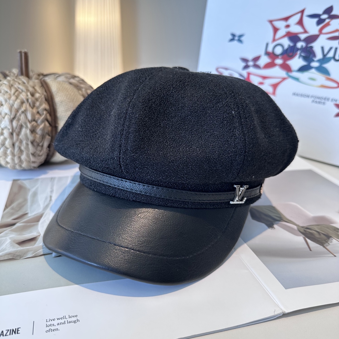 路易威登 LV新款八角帽  高版本原单品质 简约经典logo，质感超级赞👍，精致大牌范，女神必备神器