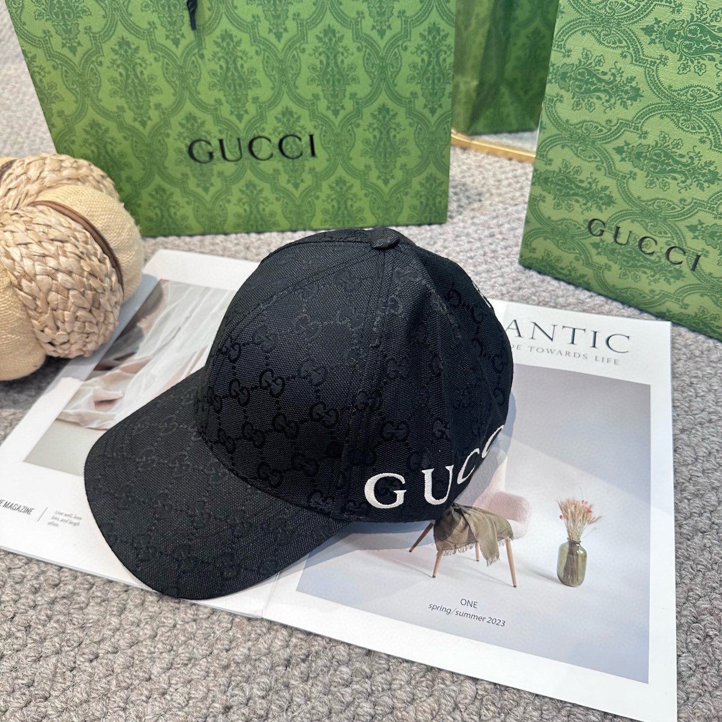  GUCCI古奇棒球帽2025新款gg提花 工艺非常精美 高档大气上档次！低调奢华，方便携带！