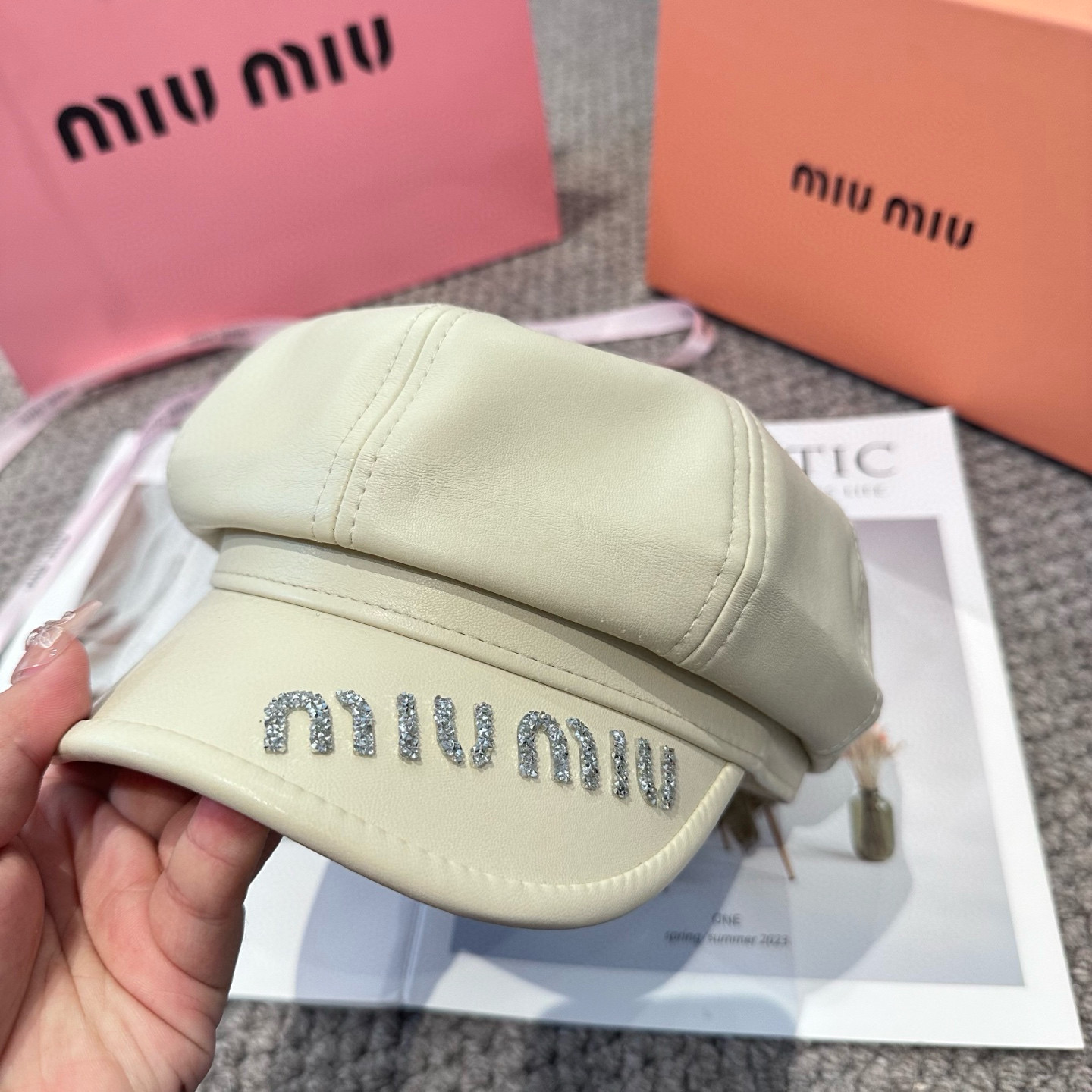  miumiu缪缪 新款贝雷帽女秋冬百搭辣妹个性显脸小 不挑人的帽型 
