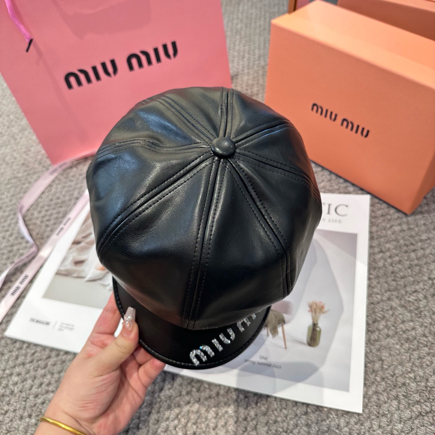  miumiu缪缪 新款贝雷帽女秋冬百搭辣妹个性显脸小 不挑人的帽型 