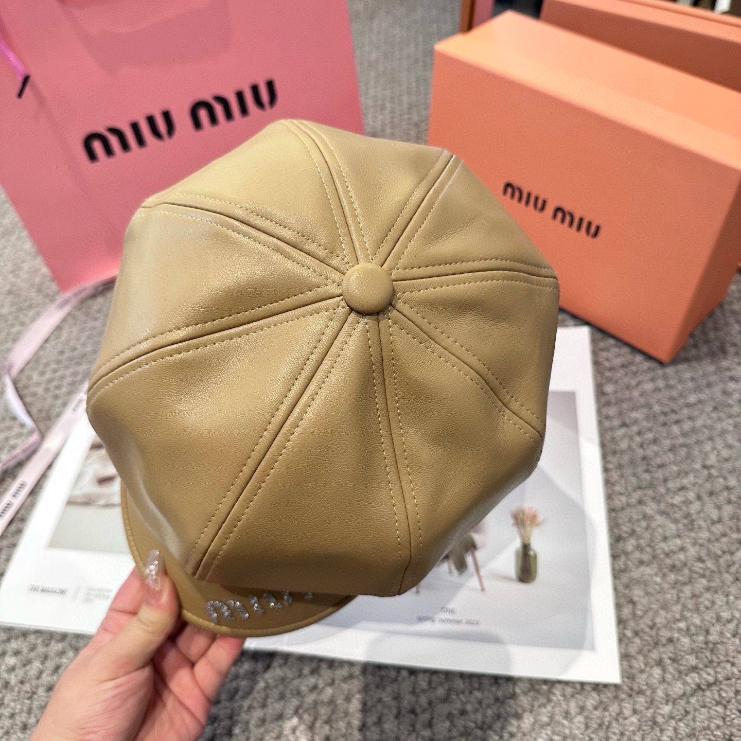  miumiu缪缪 新款贝雷帽女秋冬百搭辣妹个性显脸小 不挑人的帽型 