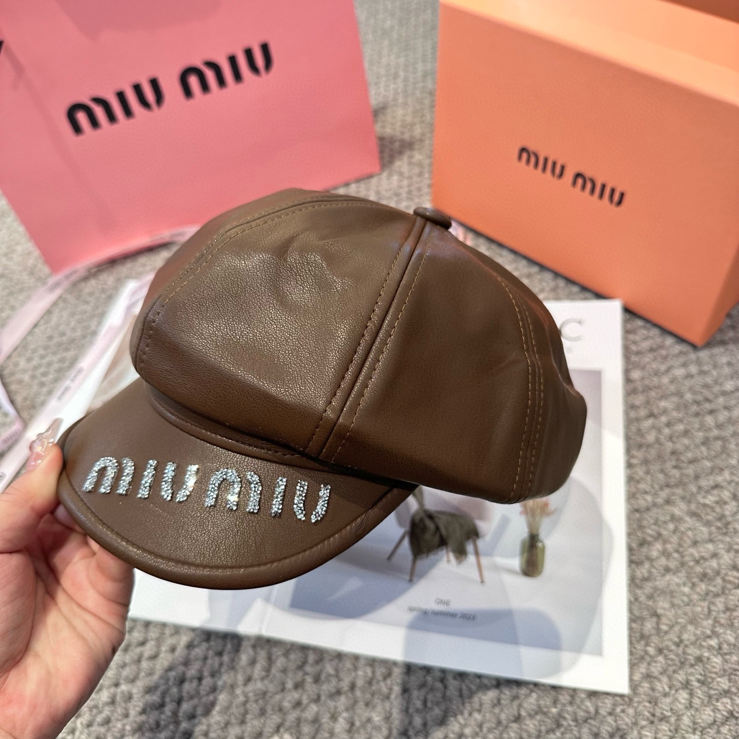  miumiu缪缪 新款贝雷帽女秋冬百搭辣妹个性显脸小 不挑人的帽型 