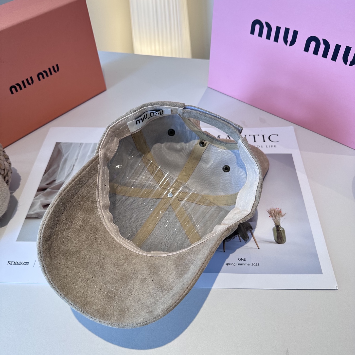  miumiu缪缪 新款绒面 蝴蝶结鸭舌帽，高端定制，百搭时尚精致💍3色