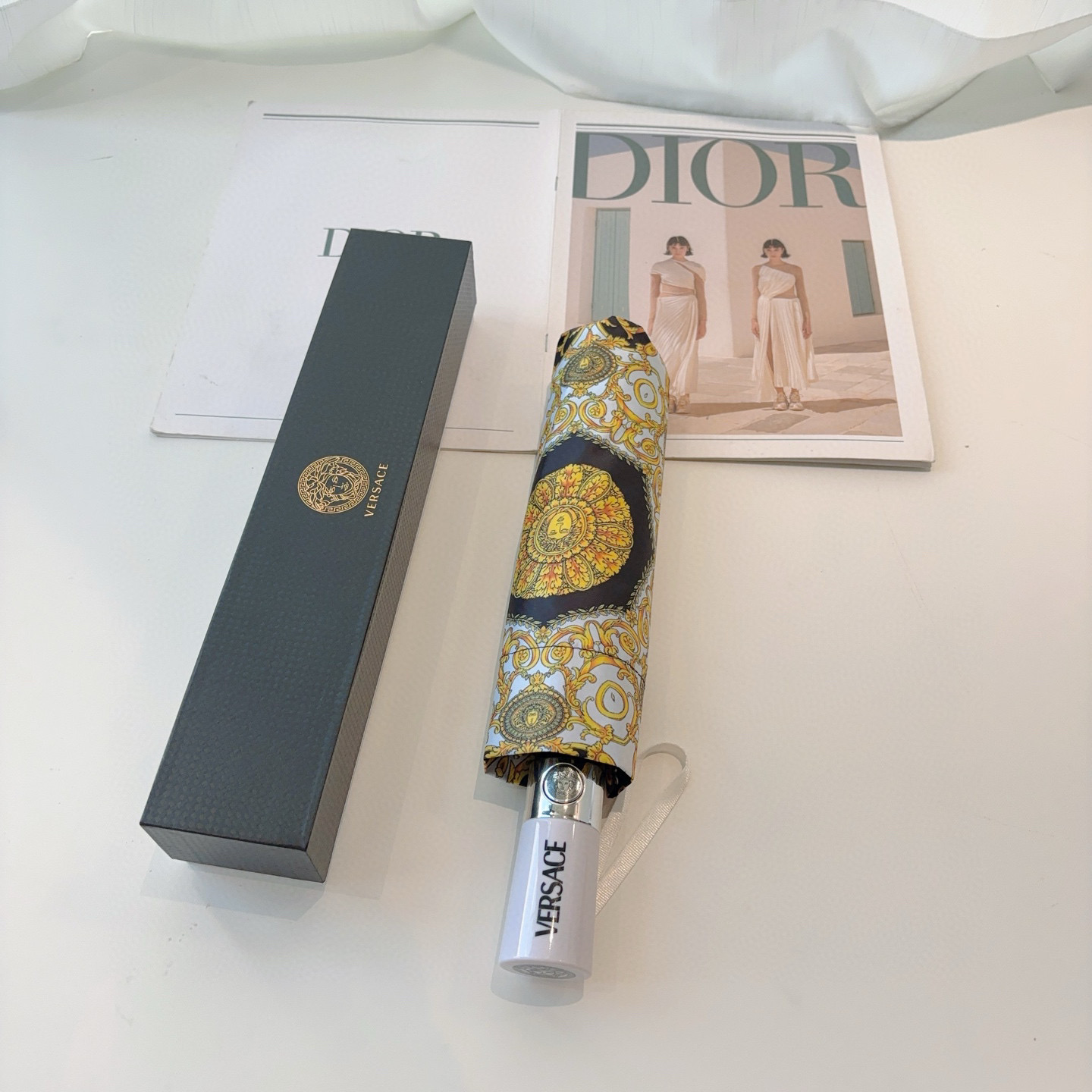  范思哲（VERSACE）新款 三折自动折叠晴雨伞 年度最新火爆单品  原单代工级品质 第一代210T碰