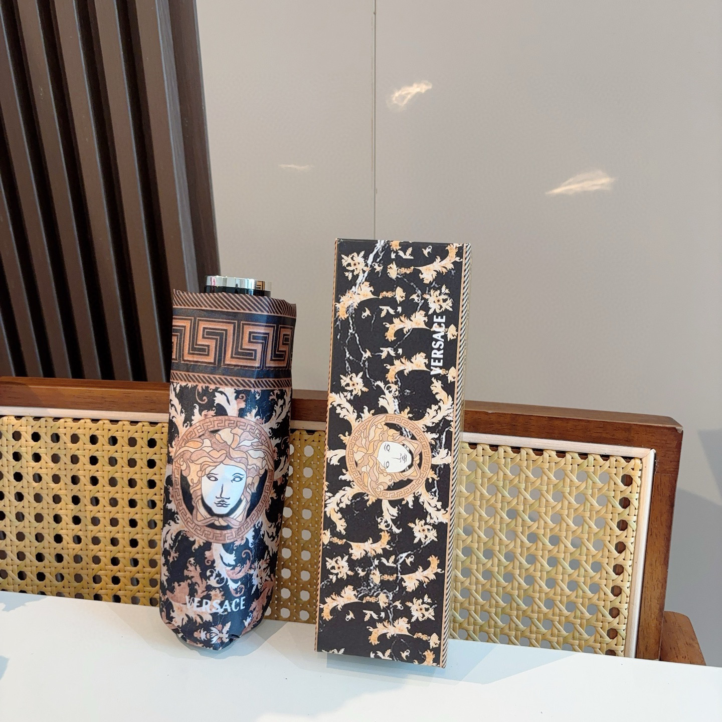  范思哲（VERSACE）新款 五折自动折叠晴雨伞 年度最新火爆单品  原单代工级品质 第一代210T碰