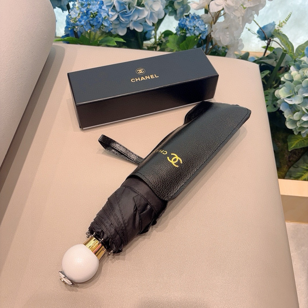 CHANEL（香奈儿）珍珠手柄 五折手动折叠晴雨伞 选用台湾进口UV防紫外线伞布 原单代工级品质  🌹2