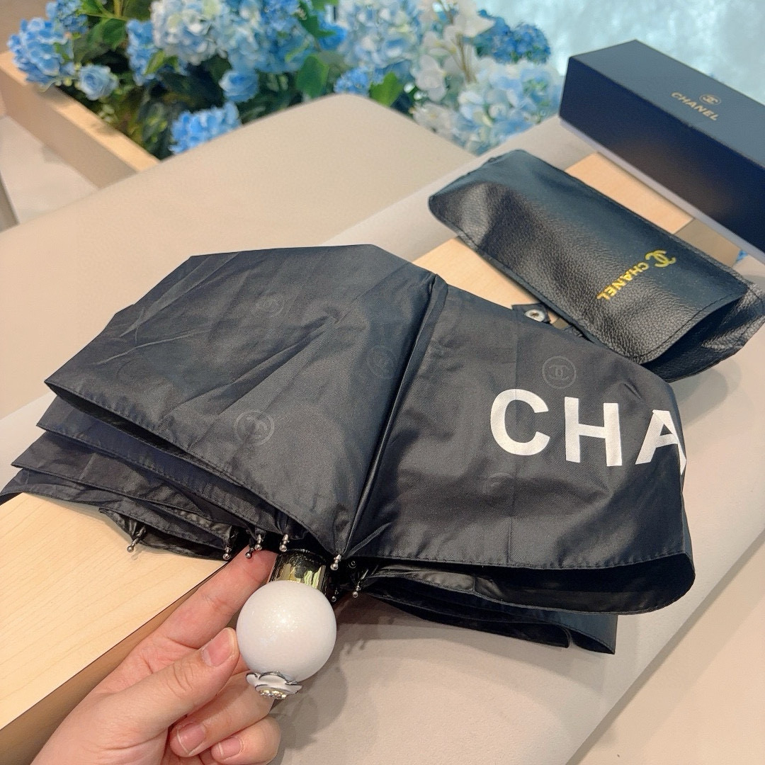 CHANEL（香奈儿）珍珠手柄 五折手动折叠晴雨伞 选用台湾进口UV防紫外线伞布 原单代工级品质  🌹2