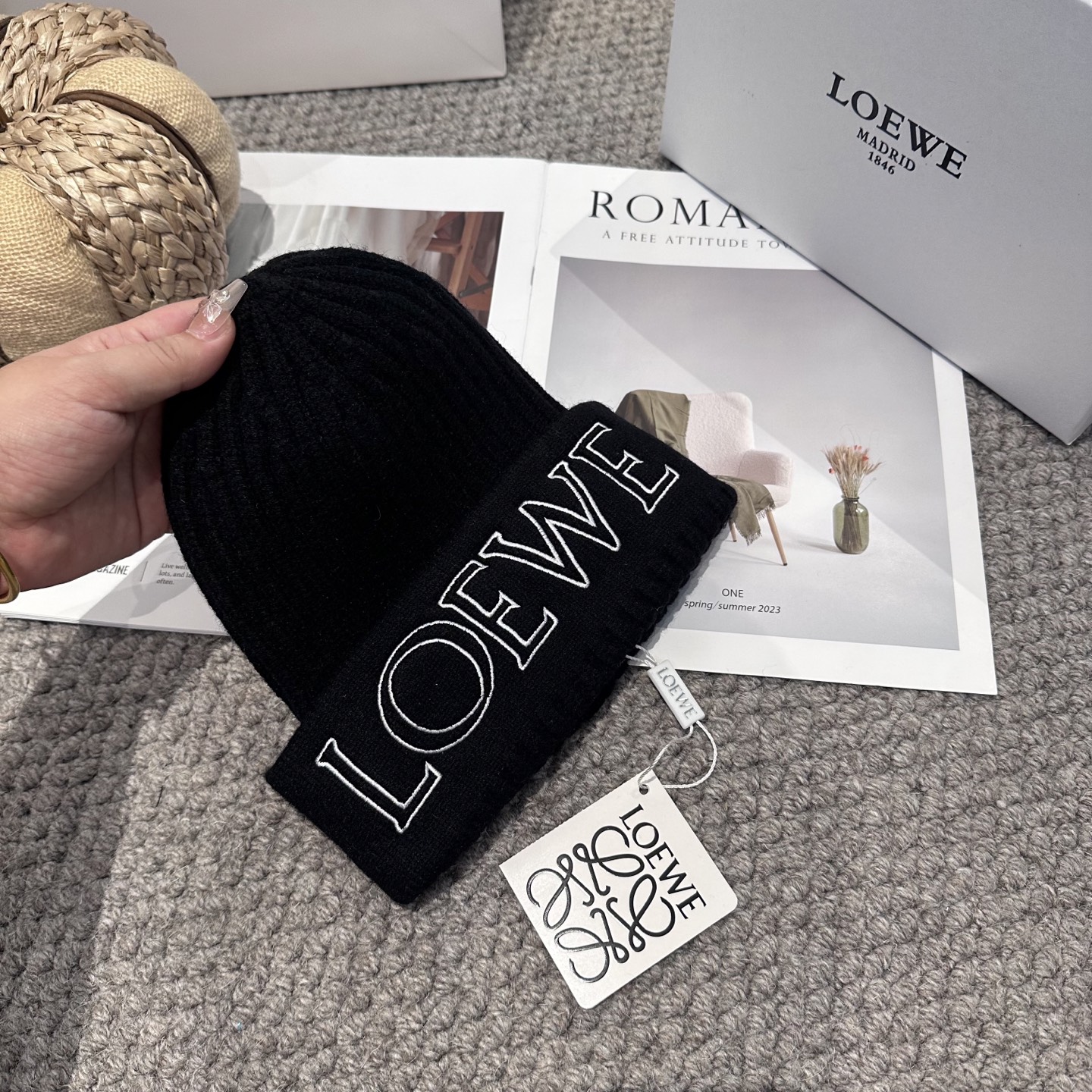  LOEWE罗意威秋冬新款毛线帽，时尚大牌 男女款通用款4个色