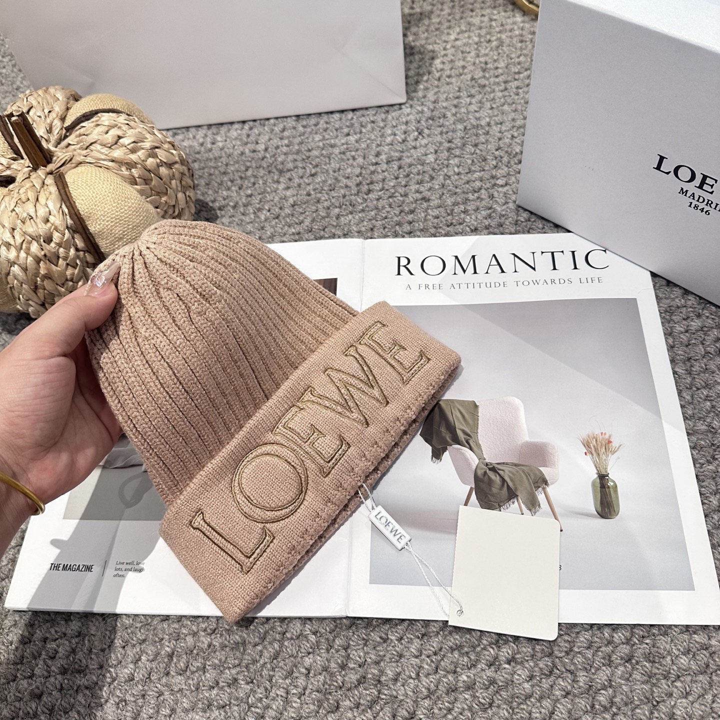  LOEWE罗意威秋冬新款毛线帽，时尚大牌 男女款通用款 4个色