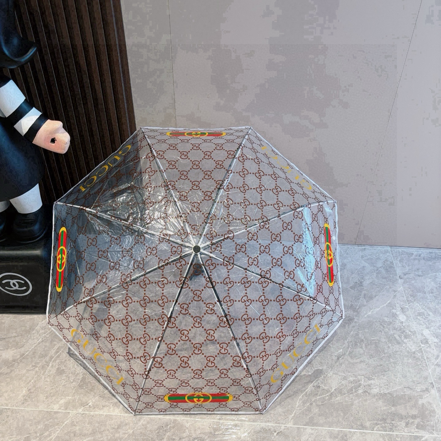  GUCCI古奇 经典款 透明 三折自动折叠晴雨伞 做工精细 气质 时尚 炒鸡好看！人手必备 ！