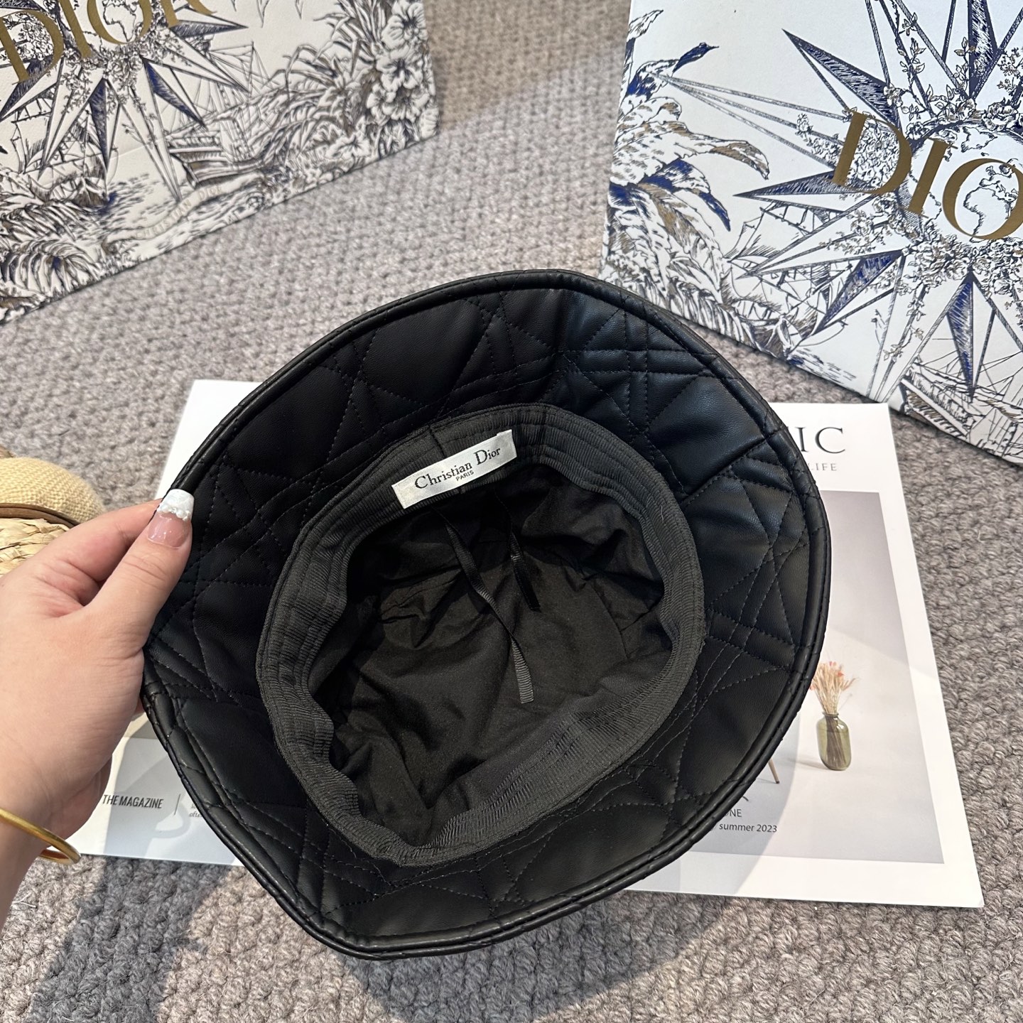 Dior 迪奥 新款原单渔夫帽， 精致純也格调很有感觉，很酷很时尚，质量超赞