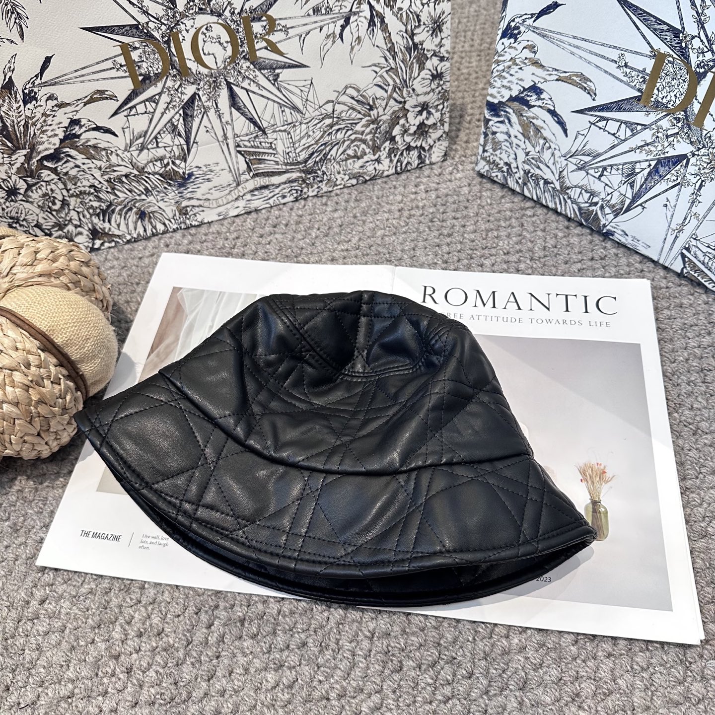 Dior 迪奥 新款原单渔夫帽， 精致純也格调很有感觉，很酷很时尚，质量超赞