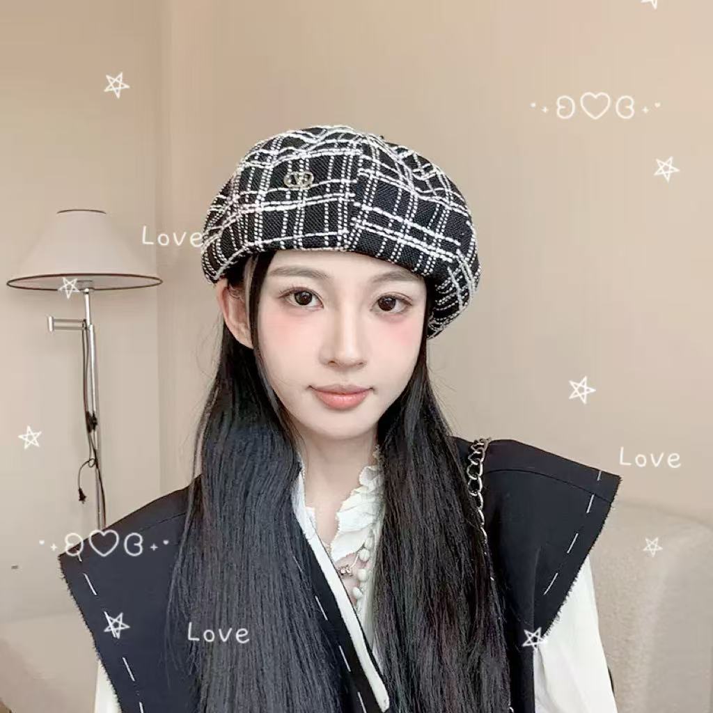 Valentino华伦天奴 简单不失优雅 简约风 新款格纹贝雷帽