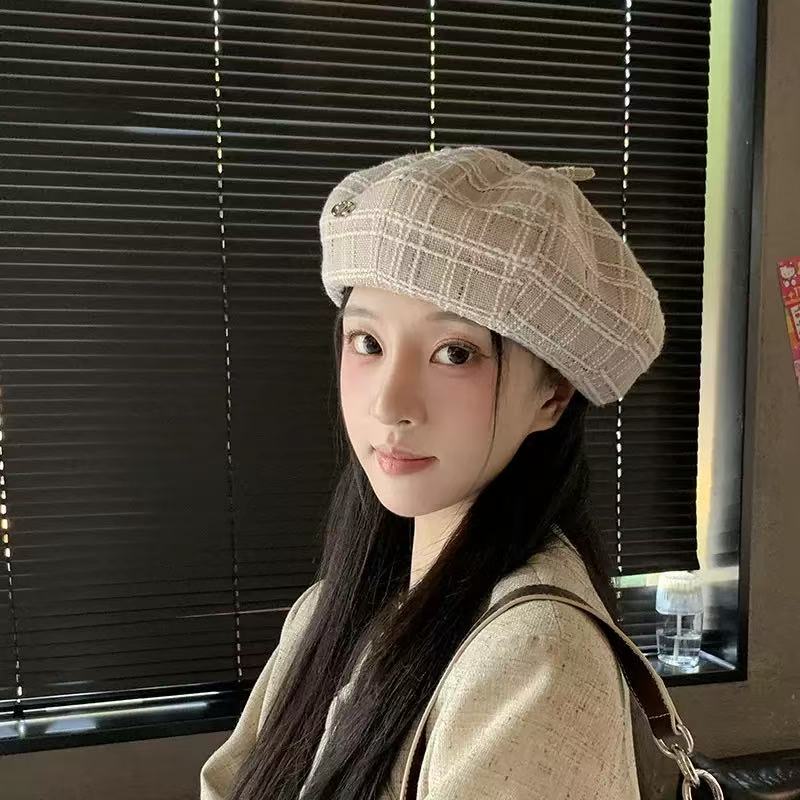 Valentino华伦天奴 简单不失优雅 简约风 新款格纹贝雷帽