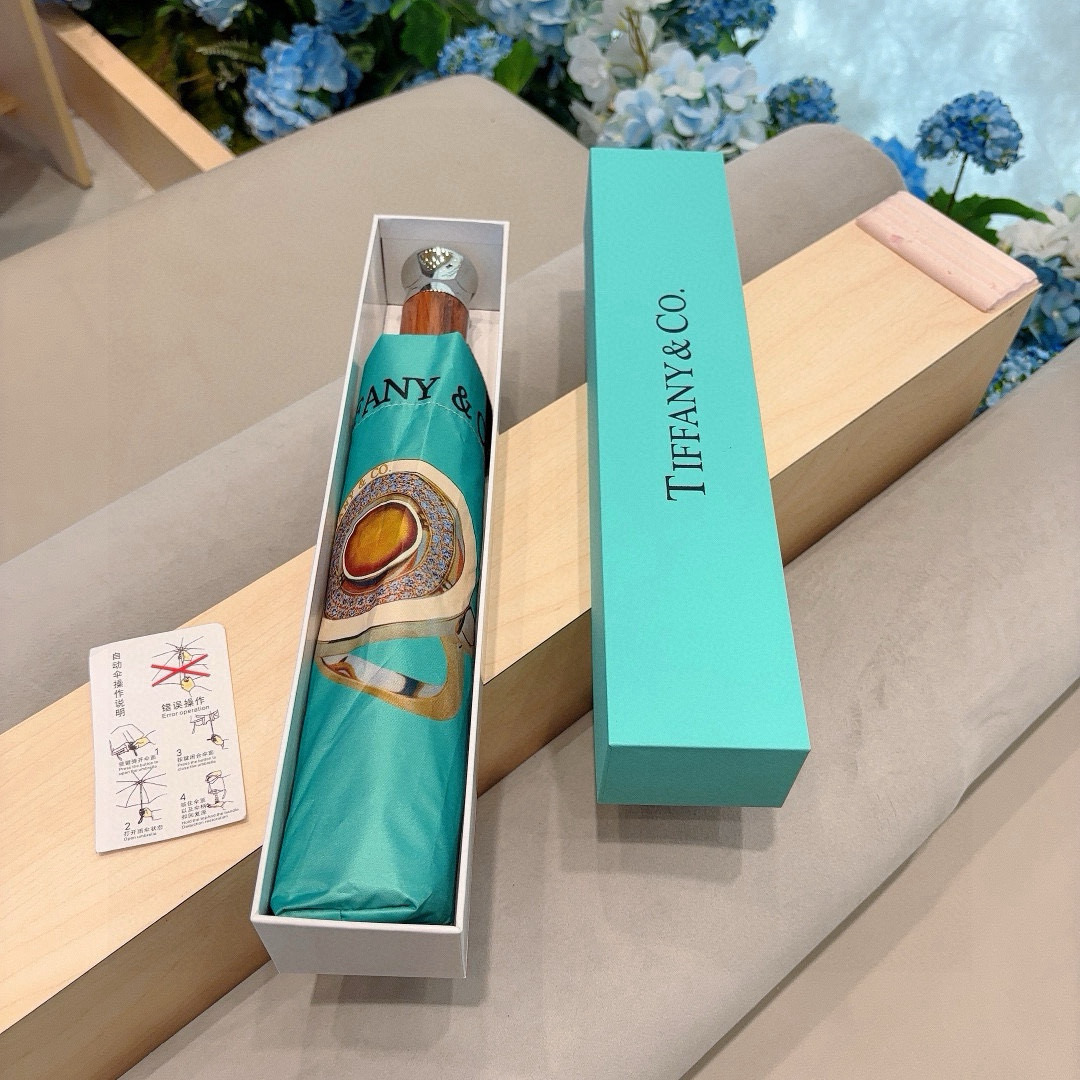  Tiffany蒂芙尼 三折自动折叠晴雨伞 火爆来袭 夏日里的小清新 高效阻隔紫外线涂层 有伞随行 晴雨