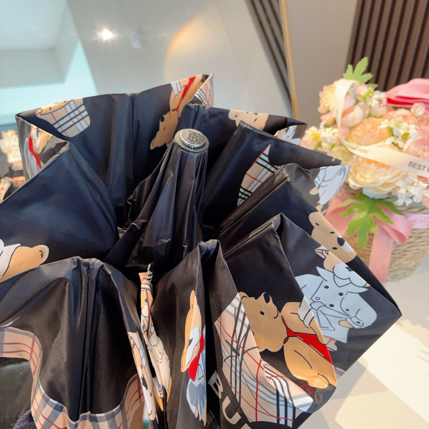  BURBERRY（巴宝莉） 三折自动折叠晴雨伞 年度巅峰之作 经典 高雅 时髦 这就是被称为英国BUR
