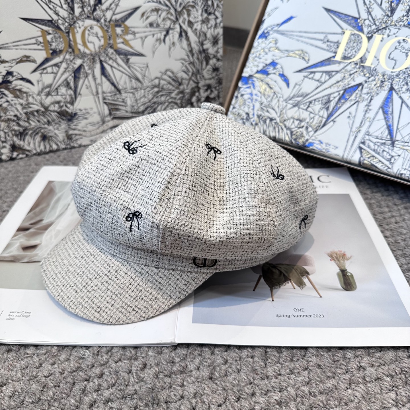  DIOR迪奥 新款蝴蝶结🎀八角帽。大牌高级十感足！简约尚时风，男女同款！高质品，尊享品质感！