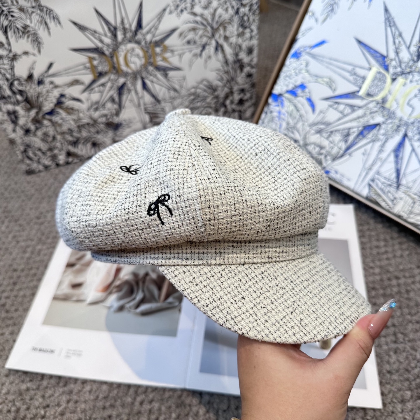  DIOR迪奥 新款蝴蝶结🎀八角帽。大牌高级十感足！简约尚时风，男女同款！高质品，尊享品质感！
