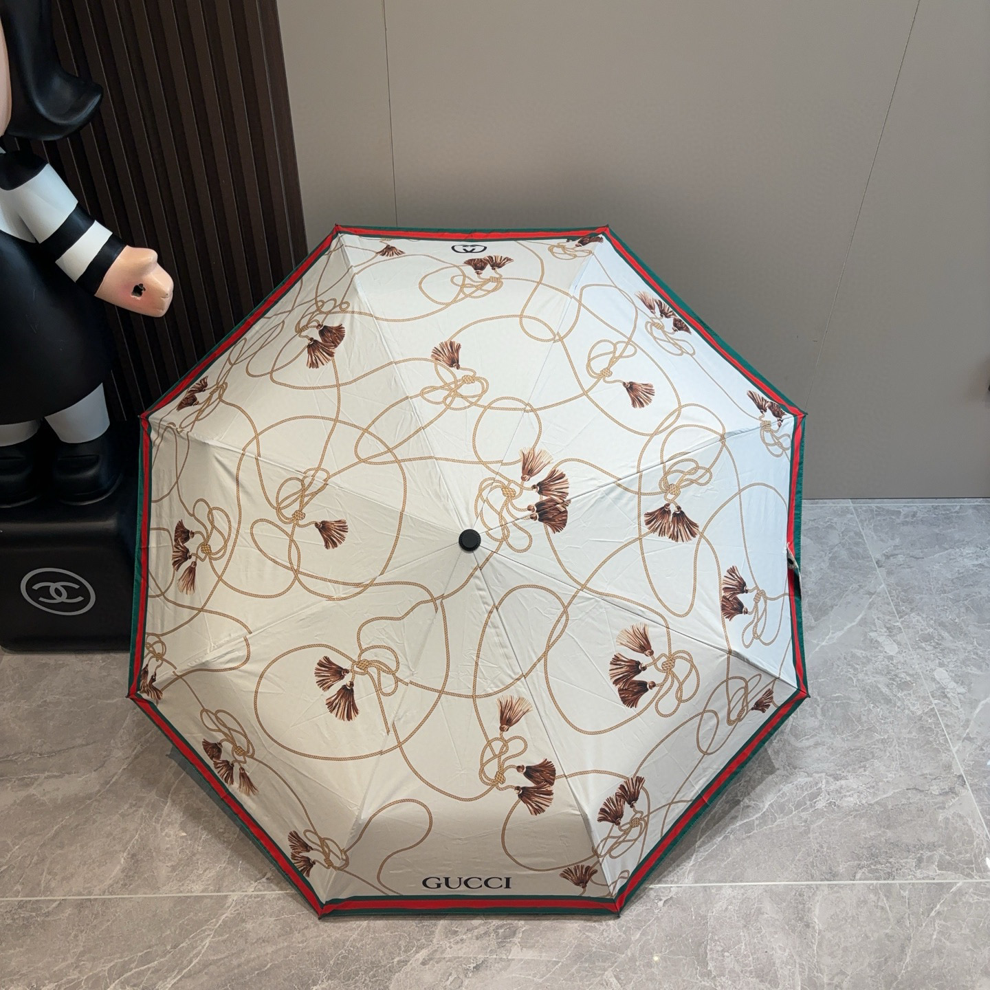  GUCCI（古奇） 三折自动折叠晴雨伞  晴天遮阳 雨天遮雨 原单代工品质 带防紫外线涂层 长度30c