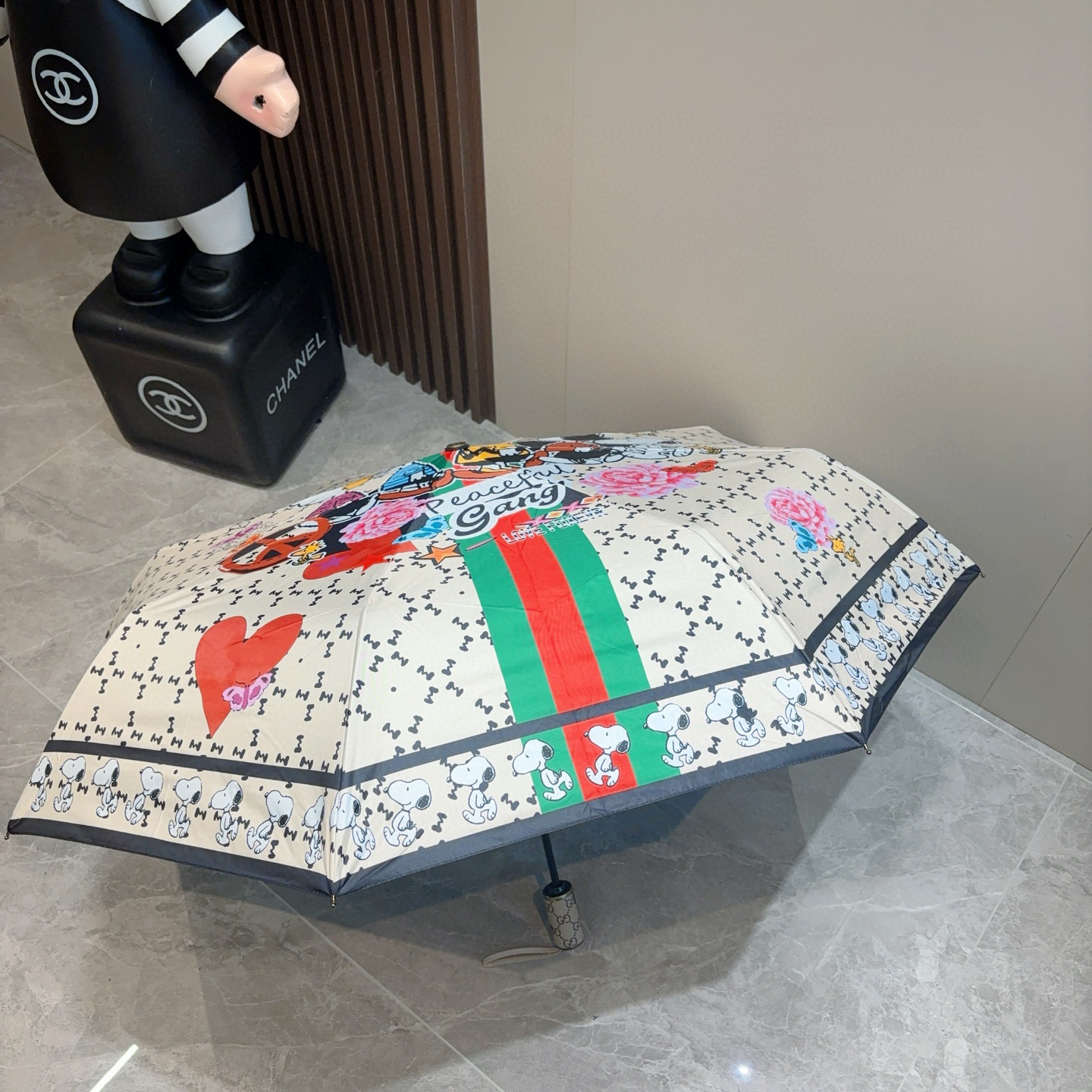  GUCCI（古奇） 三折自动折叠晴雨伞  晴天遮阳 雨天遮雨 原单代工品质 带防紫外线涂层 长度30c