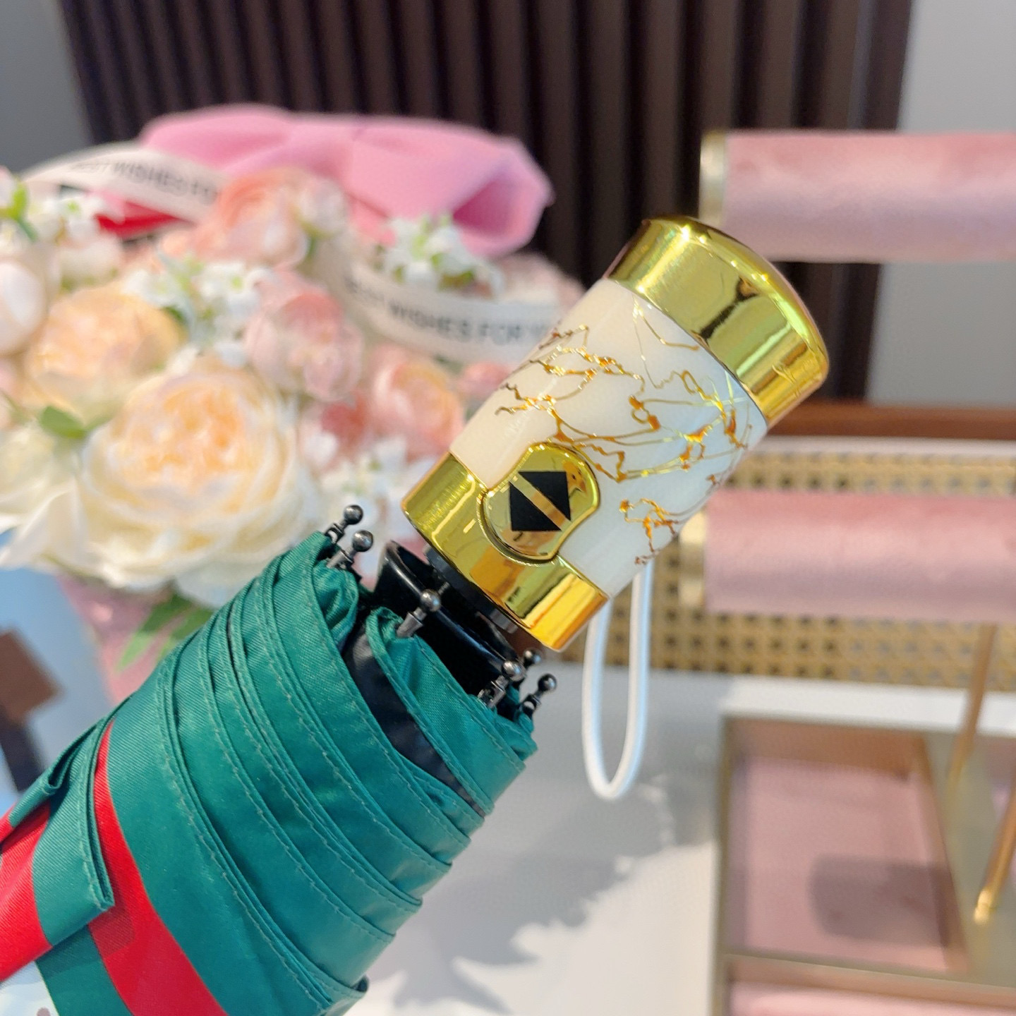  GUCCI（古奇） 三折自动折叠晴雨伞  晴天遮阳 雨天遮雨 原单代工品质 带防紫外线涂层 长度30c