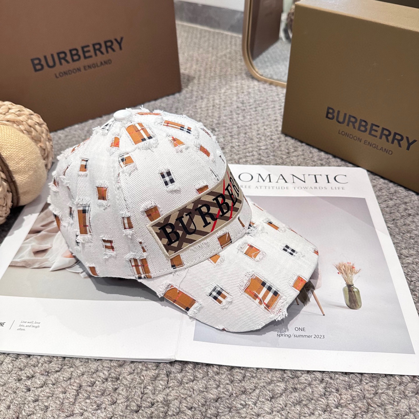  巴宝莉BURBERRY官网同步上线 韩版新款英伦风定制款11原单品质 男女通用棒球帽 美邦工艺 高版品
