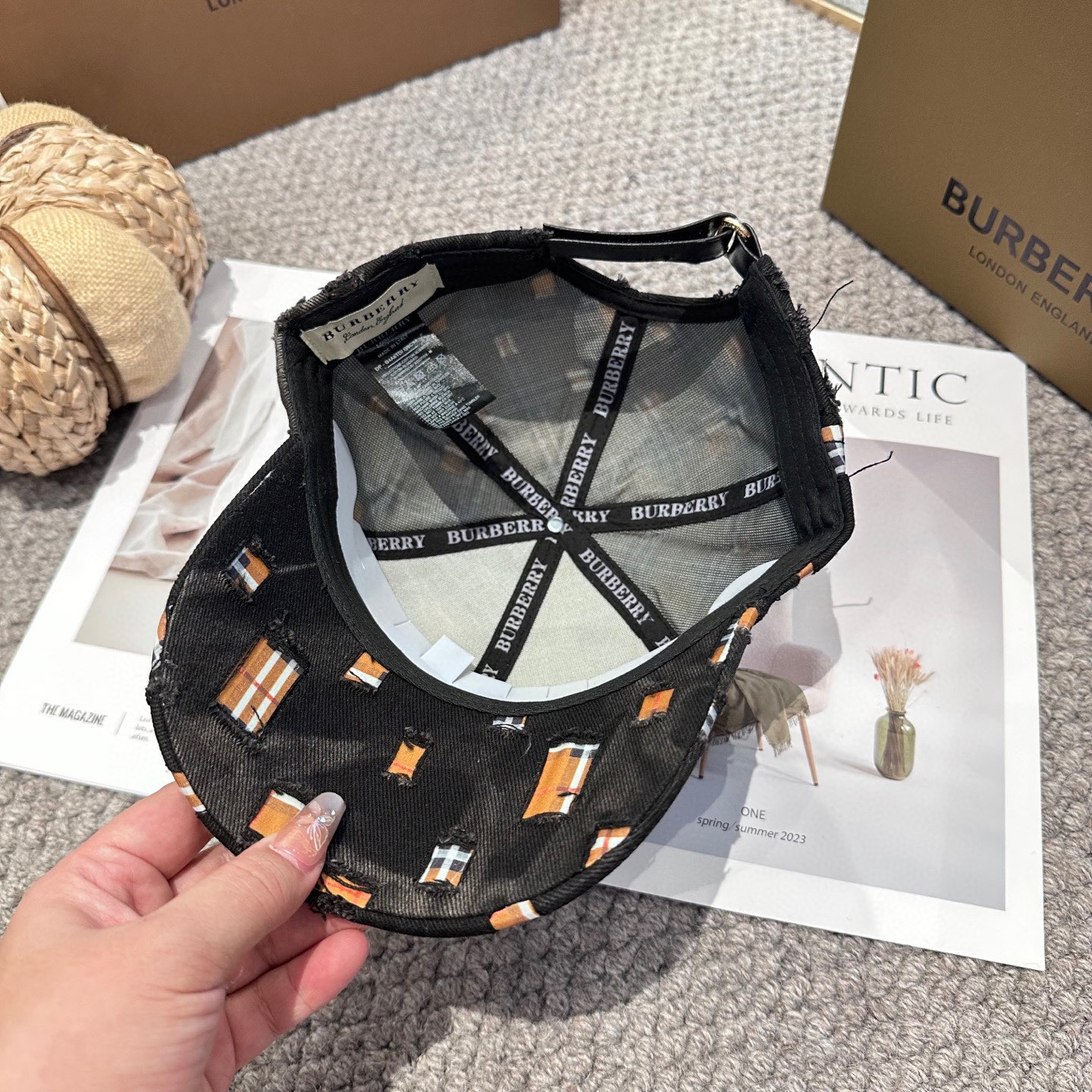  巴宝莉BURBERRY官网同步上线 韩版新款英伦风定制款11原单品质 男女通用棒球帽 美邦工艺 高版品