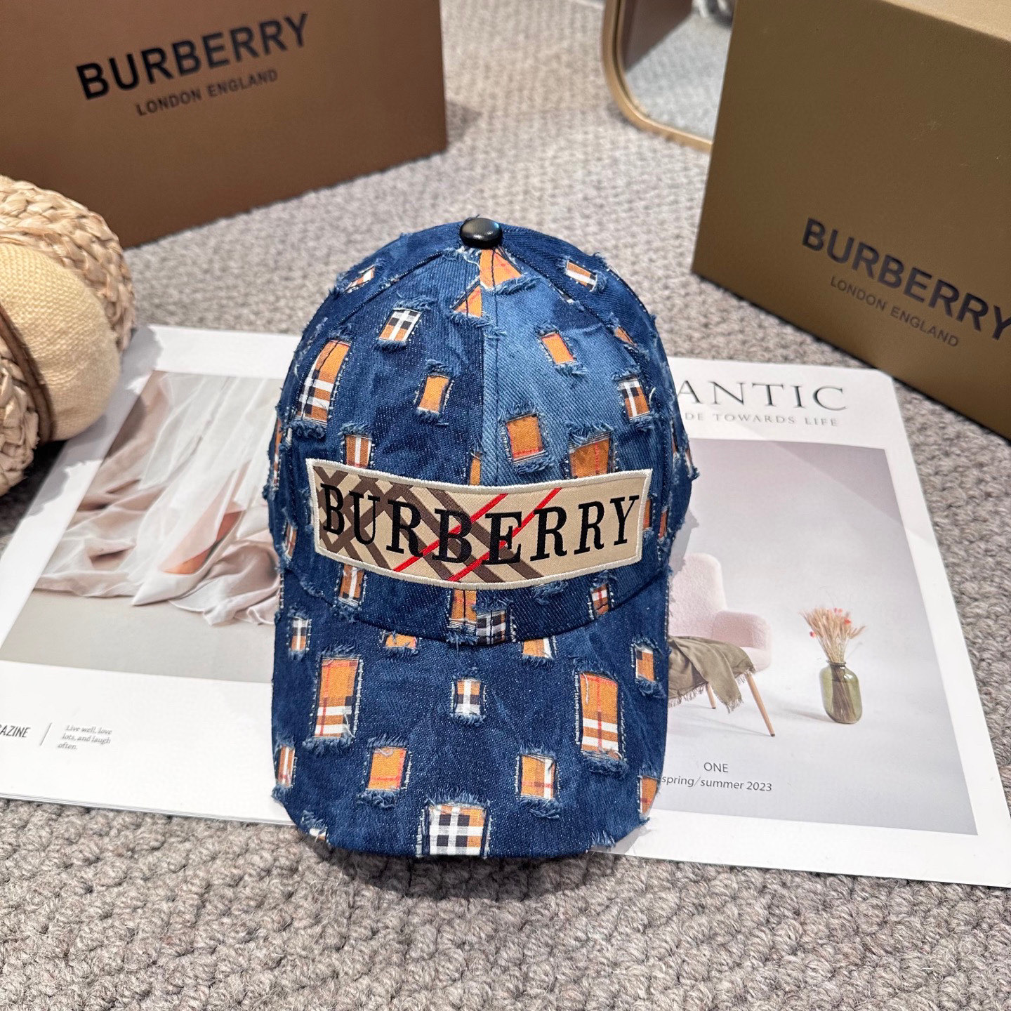  巴宝莉BURBERRY官网同步上线 韩版新款英伦风定制款11原单品质 男女通用棒球帽 美邦工艺 高版品