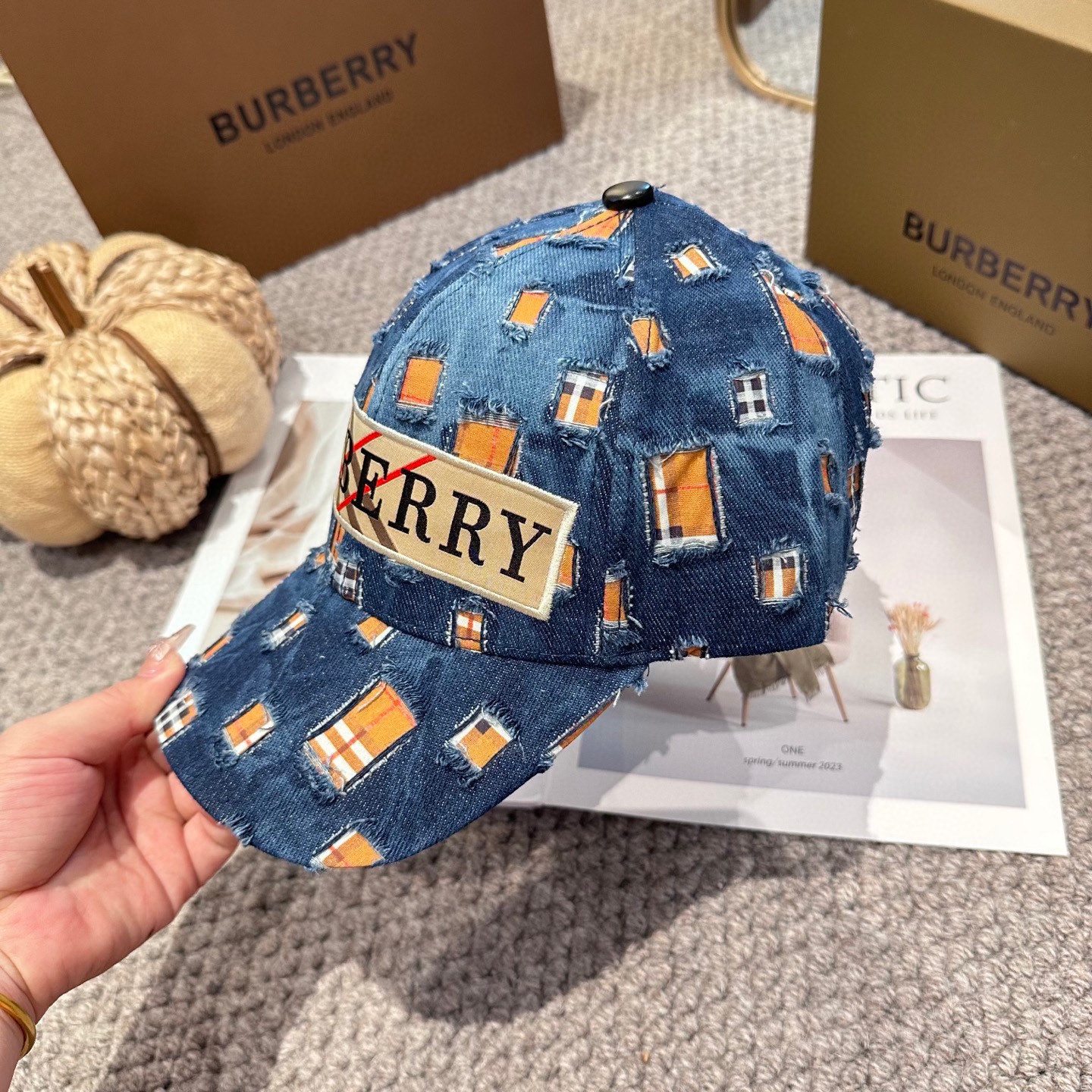  巴宝莉BURBERRY官网同步上线 韩版新款英伦风定制款11原单品质 男女通用棒球帽 美邦工艺 高版品