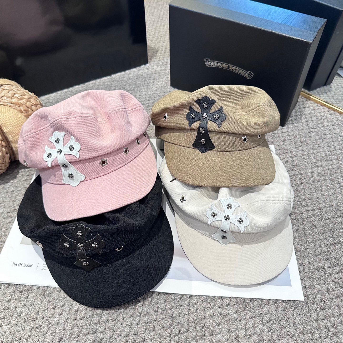  Chrome Hearts 克罗心💓新款秋冬时尚设计百搭军帽，谁带谁好看👄