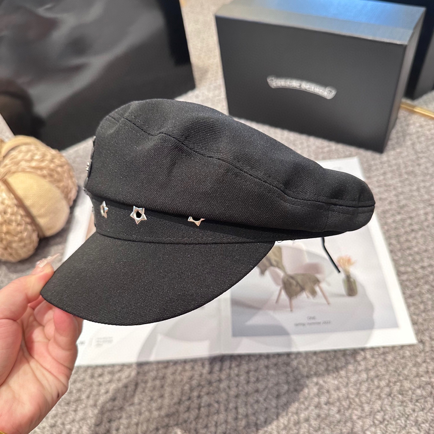  Chrome Hearts 克罗心💓新款秋冬时尚设计百搭军帽，谁带谁好看👄