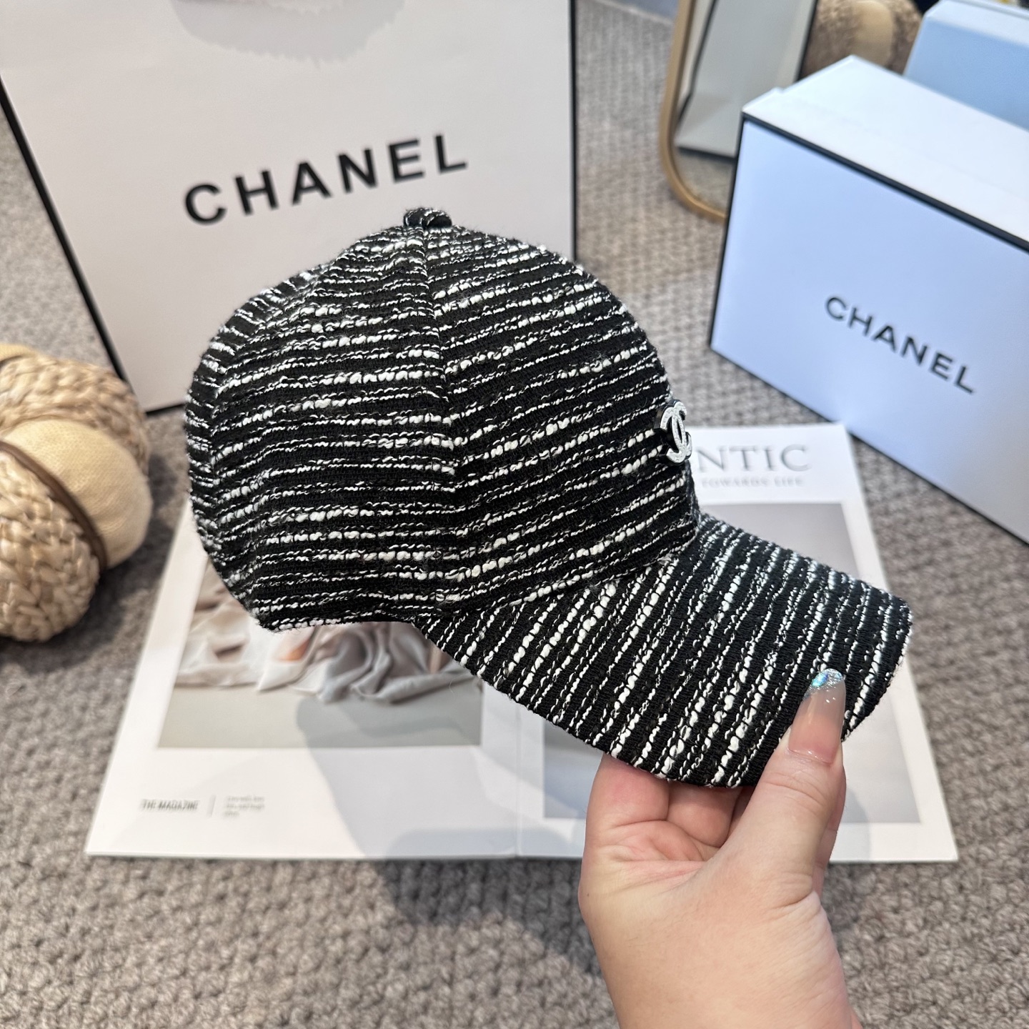  CHANEL香奈儿 新款简约logo棒球帽，新款出货，大牌款超好搭配，赶紧入手！