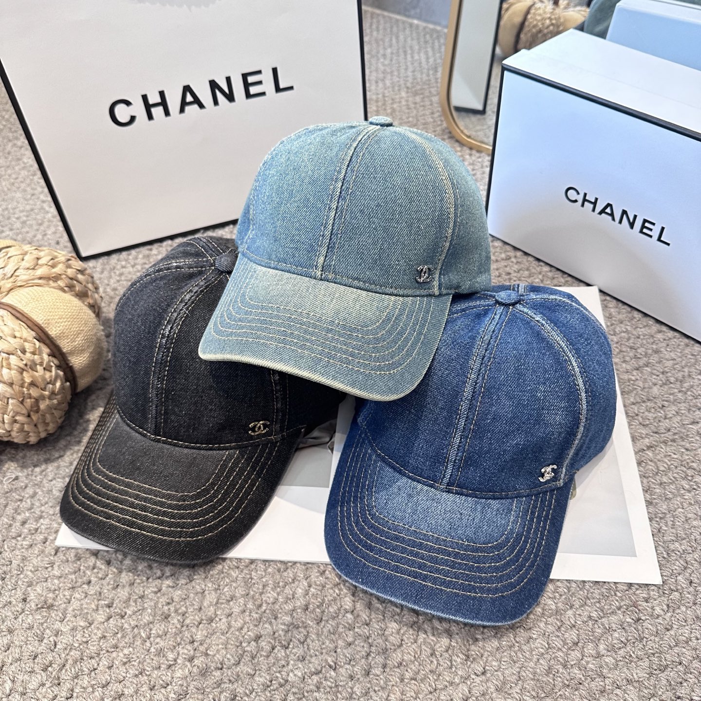 CHANEL香奈儿 新款简约logo棒球帽，新款出货，大牌款超好搭配，赶紧入手！